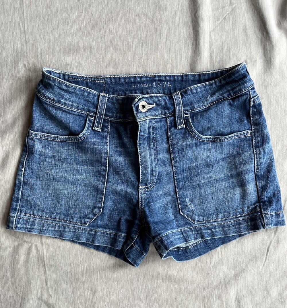 Big Star 1974 Women’s Size 28 Denim Shorts Blue Stretch Western Cowgirl